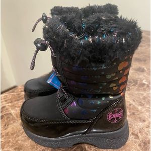 totes Kids Black and Multicolor Boots
